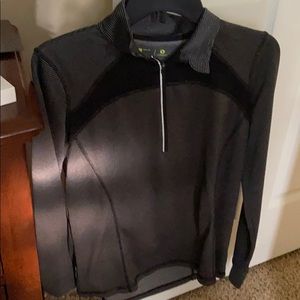 Performance quarter zip